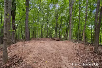 8000 Cascade Road SE, Ada, MI 49301 - Photo 12