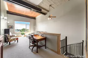 105 W Danaher St, Ludington, MI 49431 - Photo 20