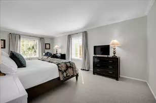 1750 Tiverton Rd, Bloomfield Hills, MI 48304 - Photo 22