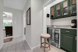 1750 Tiverton Rd, Bloomfield Hills, MI 48304 - Photo 8