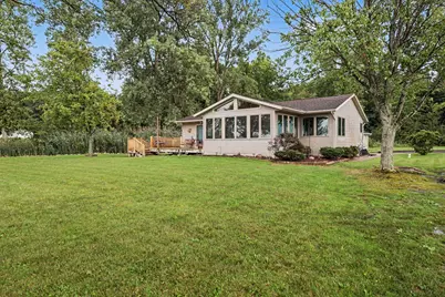 8340 Burrows Road, Orleans, MI 48865 - Photo 10