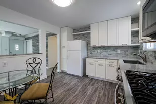 36005 Lucerne St, Clinton Twp, MI 48035 - Photo 10