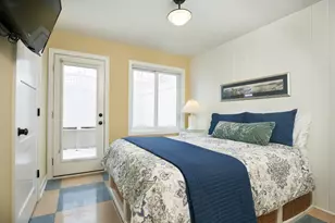 2057 Lake St, Holland, MI 49424 - Photo 12