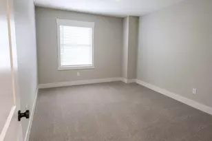 21163 Capital Ave NE, Battle Creek, MI 49017 - Photo 12