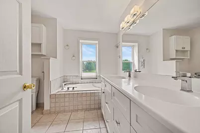 4234 Lori Lynn Lane, Whitmore Lake, MI 48189 - Photo 18