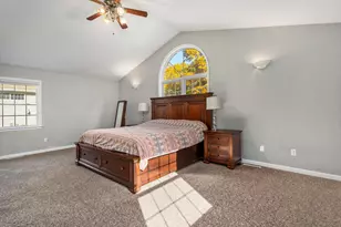 15627 13 Mile Rd, Battle Creek, MI 49014 - Photo 20