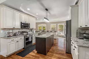 15627 13 Mile Rd, Battle Creek, MI 49014 - Photo 12