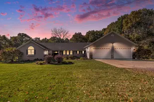 15627 13 Mile Rd, Battle Creek, MI 49014 - Photo 40