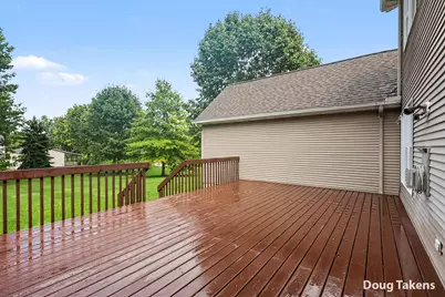 381 White Stag Court SW, Grandville, MI 49418 - Photo 10