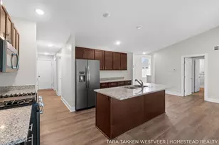 1266 S Village Cir, Kalamazoo, MI 49009 - Photo 12