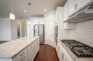 2825 Dillon Dr, Ann Arbor, MI 48105 - Photo 16