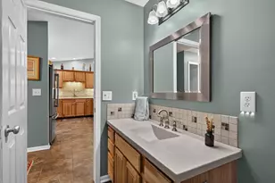 2949 Harmony Ct SW, Wyoming, MI 49519 - Photo 10