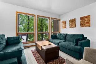 1828 Greenlawn Ave, Kalamazoo, MI 49006 - Photo 8
