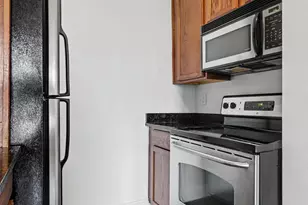 15 E Kirby St, Detroit, MI 48202 - Photo 20