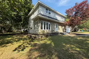 128 Tulgey Wood Ln, Whitehall, MI 49461 - Photo 4