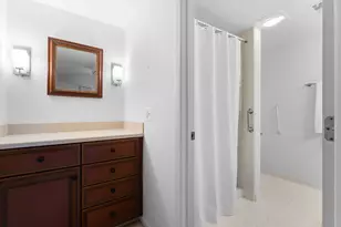 2115 Nature Cove Ct, Ann Arbor, MI 48104 - Photo 20