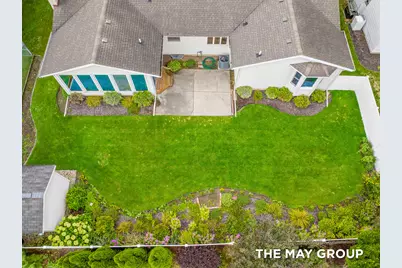 3908 Meadowood Lane SW, Grandville, MI 49418 - Photo 4