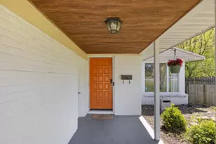 1742 Boston St SE, Grand Rapids, MI 49506 - Photo 2