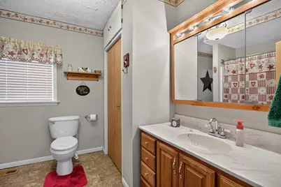 131 N Concord Street, Concord, MI 49237 - Photo 32