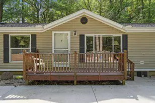 6232 W 106th Ave, South Haven, MI 49090 - Photo 2