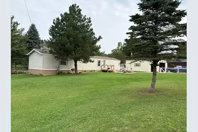 1455 Eldon Court, Gladwin, MI 48624 - Photo 4