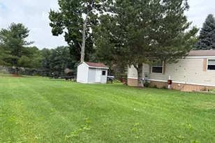 1455 Eldon Ct, Gladwin, MI 48624 - Photo 52
