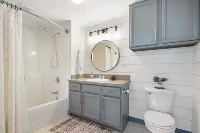 940 Monroe Avenue NW #221, Grand Rapids, MI 49503 - Photo 16