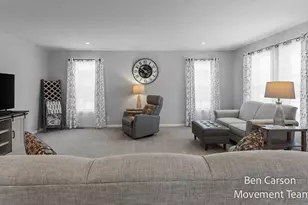 5227 Floral Wood Ln, Holland, MI 49423 - Photo 10