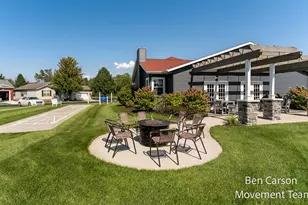5227 Floral Wood Ln, Holland, MI 49423 - Photo 4