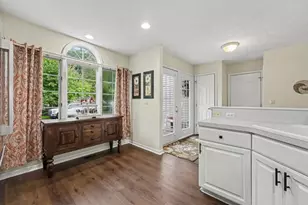 2017 Blue Bell Way, Grand Rapids, MI 49504 - Photo 2