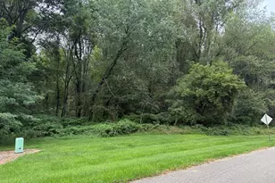 2 Campbell Lake Dr, Parma, MI 49269 - Photo 1