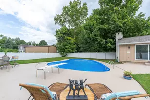 37 Fairfield Dr, Coldwater, MI 49036 - Photo 2