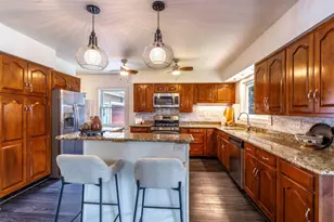 37 Fairfield Dr, Coldwater, MI 49036 - Photo 6