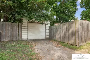 1330 Sherman St SE, Grand Rapids, MI 49506 - Photo 32
