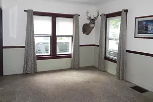 211 E Electric Ct, Sturgis, MI 49091 - Photo 6