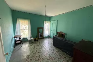 140 W Parkdale Ave, Manistee, MI 49660 - Photo 26
