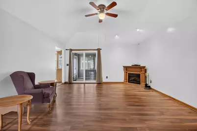 2101 Appleway Drive, Jackson, MI 49203 - Photo 8