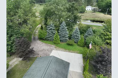 3685 Cypress Road, Blanchard, MI 49340 - Photo 8