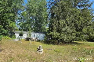 18542 9 Mile Rd, Reed City, MI 49677 - Photo 8