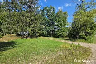 18542 9 Mile Rd, Reed City, MI 49677 - Photo 2