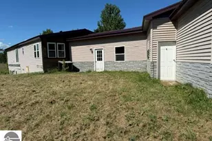 4550 S Darr Rd, Scottville, MI 49454 - Photo 24