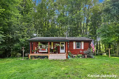 10481 Brown Road, Fenwick, MI 48834 - Photo 2