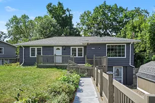 948 Belton Ave, Battle Creek, MI 49014 - Photo 1