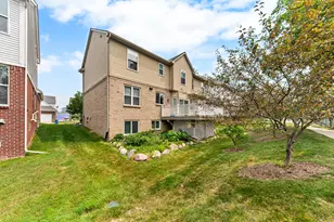 2608 Nadia Ct, Ann Arbor, MI 48105 - Photo 4