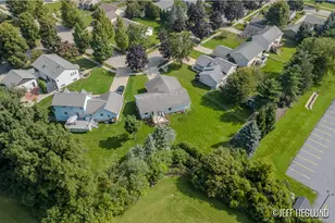 2416 Dewberry Dr NE, Grand Rapids, MI 49505 - Photo 34