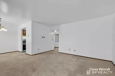 6380 Wainscot Drive SE #106, Grand Rapids, MI 49546 - Photo 8