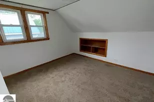 510 5th St, Ludington, MI 49431 - Photo 18