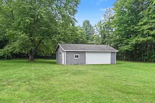 12909 60th St, Bangor, MI 49013 - Photo 22