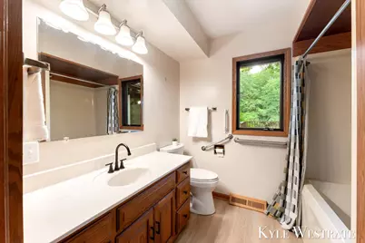 15594 Ritchie Avenue NE, Cedar Springs, MI 49319 - Photo 14