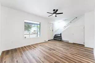 25503 New York St, Dearborn Heights, MI 48125 - Photo 10